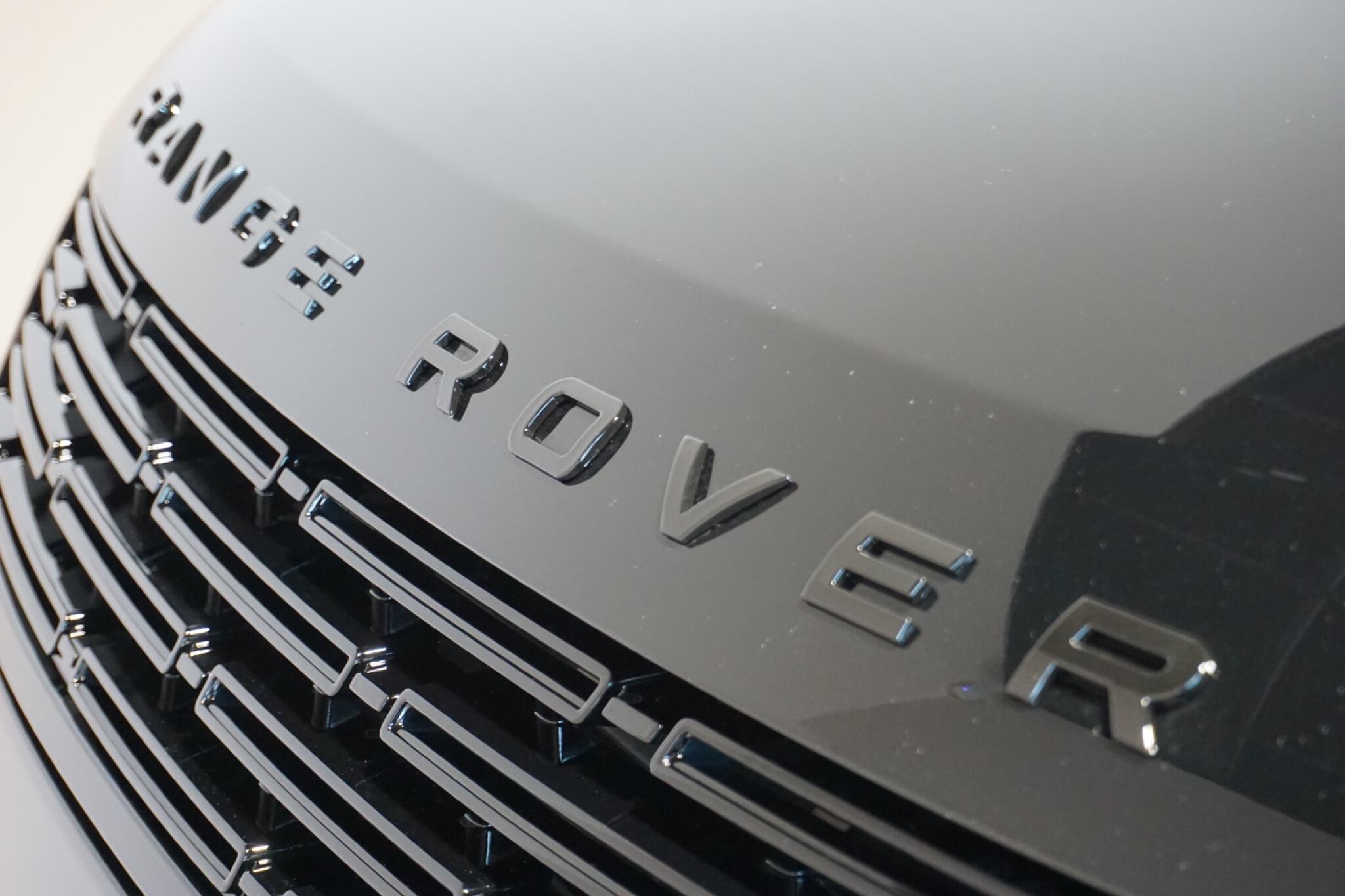 Land Rover Range Rover Sport 3.0 D300 MHEV Dynamic SE SUV 5dr Diesel Auto 4WD Euro 6 (s/s) (300 ps)